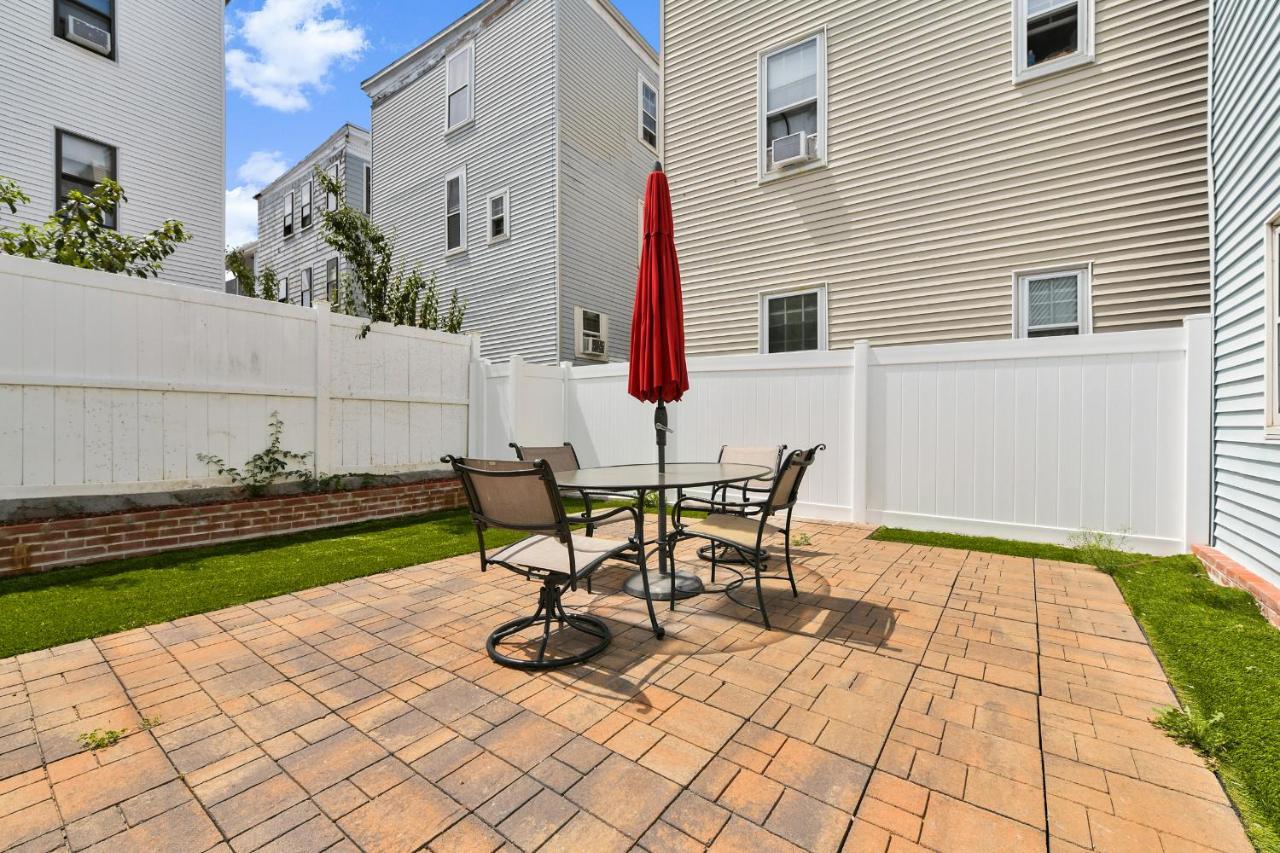 The Maverick - Luxurious Apartment - Free Parking - 2 Miles From Boston Logan Airport Chelsea Extérieur photo